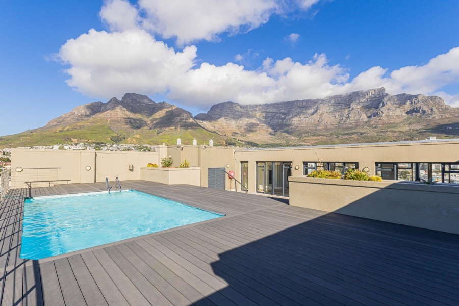 2 Bedroom Property for Sale in Cape Town City Centre Western Cape